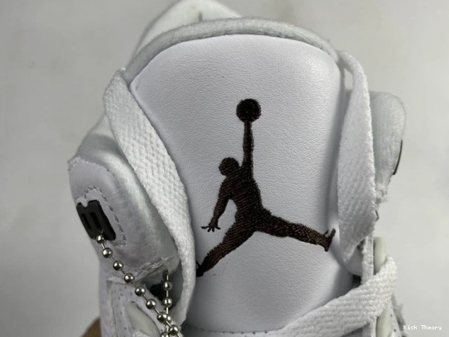 Kick Theory (2018) 136064-122 Air Jordan 3 Retro Mocha 0806